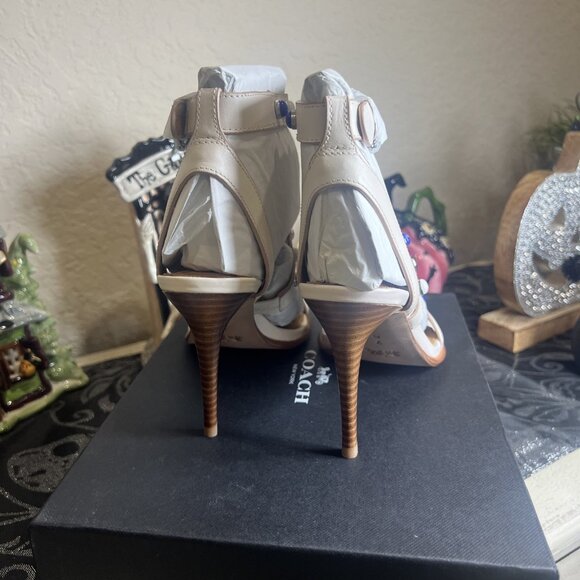 Coach Isabel semi matte calf strappy sandal Chalk Studded Shoes - Picture 4 of 9
